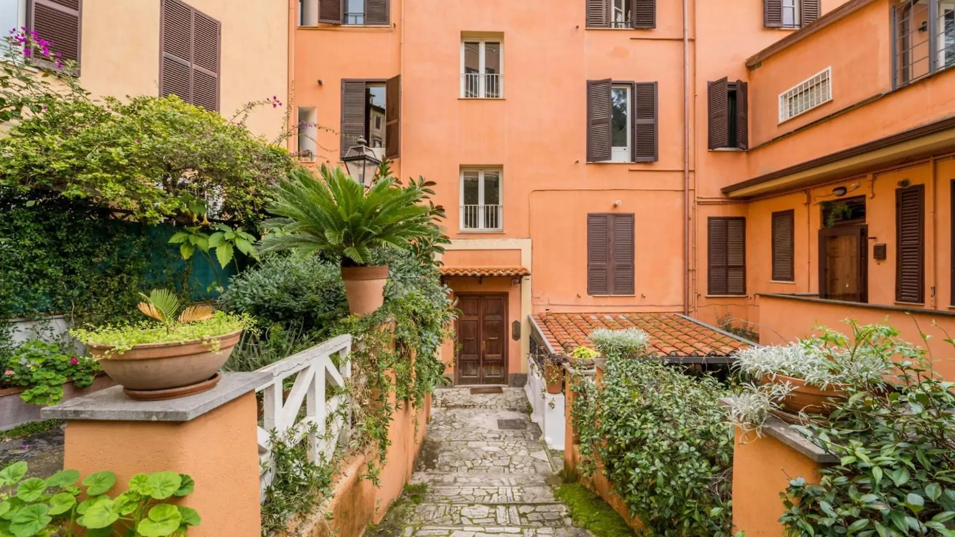Fl Apartments Il Piccolo Borgo Di Trastevere Rome